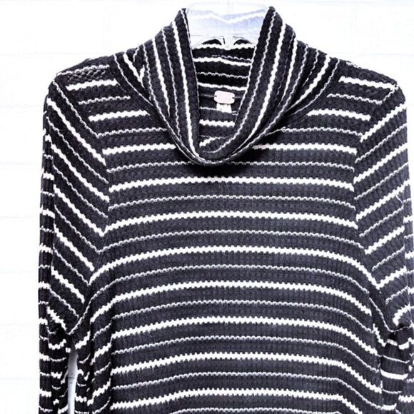 FREE PEOPLE Kristina Striped Cowl Neck Top M - Picture 3 of 9